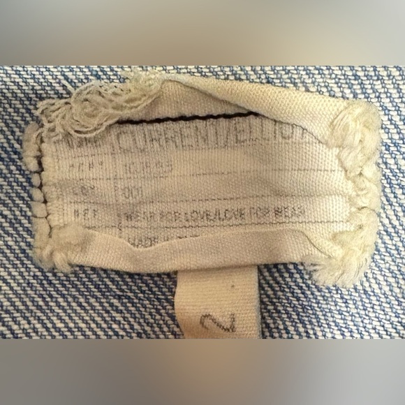 Current/Elliot size 2 Blue Denim Vest with Studded Details - Picture 3 of 5